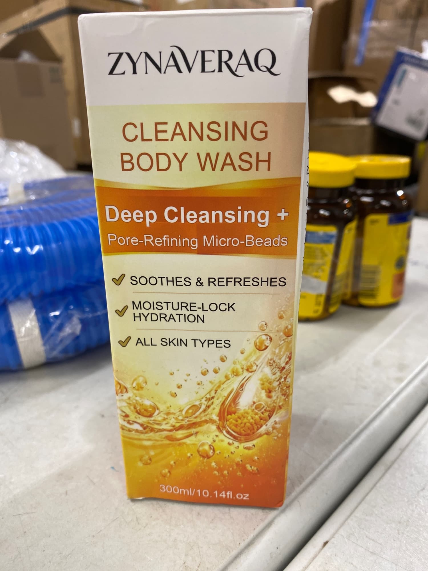 ZYNAVERAQ Exfoliating Body Wash